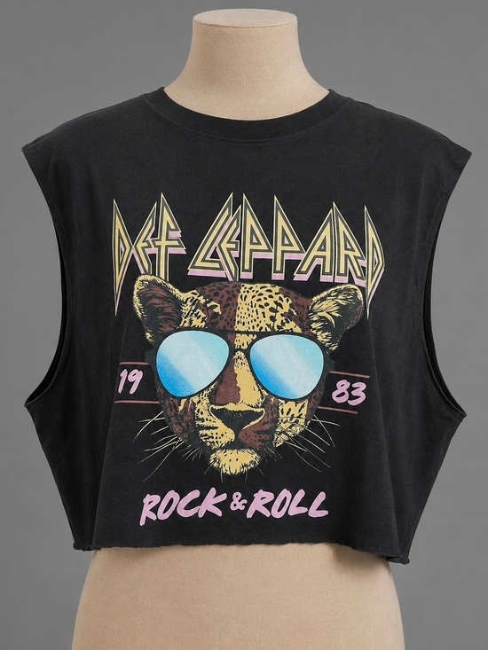 Tops - Def Leppard Rock & Roll 1983 Graphic Cropped Concert Tank Top
